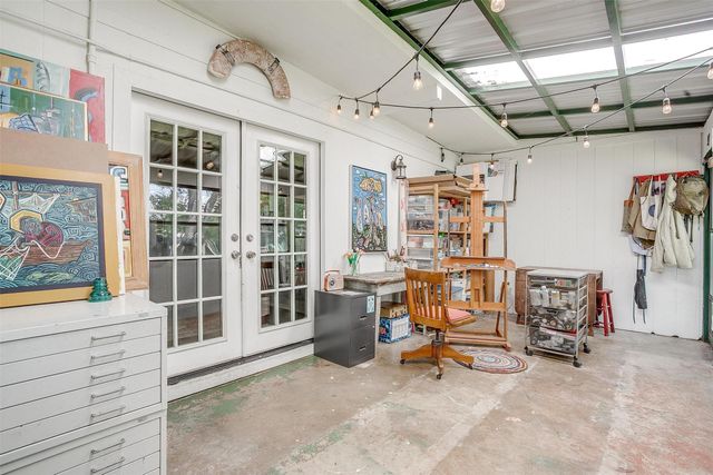 4913 Rutland Avenue, Fort Worth, TX 76133