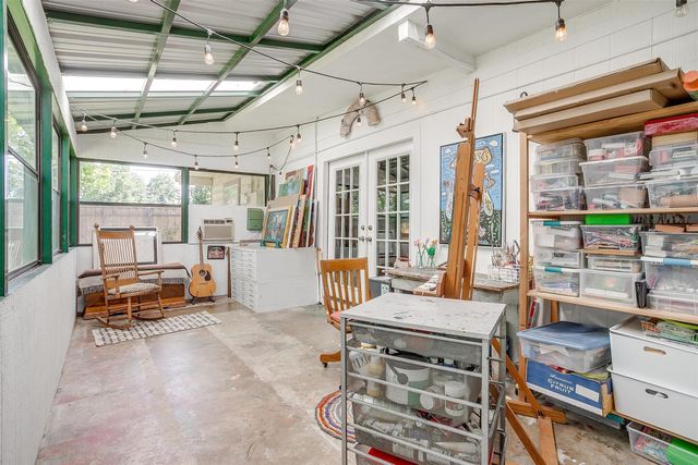 4913 Rutland Avenue, Fort Worth, TX 76133