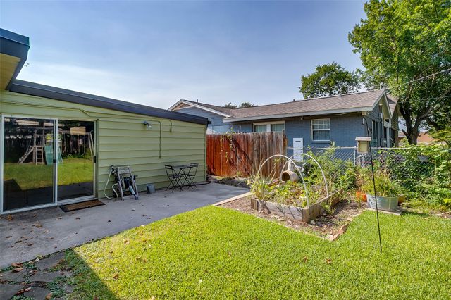 4913 Rutland Avenue, Fort Worth, TX 76133