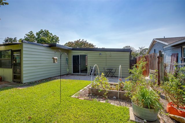 4913 Rutland Avenue, Fort Worth, TX 76133