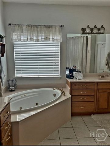 111 Meadowlark Circle, Savannah, GA 31419