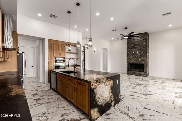 8296 S 132ND Avenue, Goodyear, AZ 85338