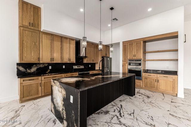 8296 S 132ND Avenue, Goodyear, AZ 85338