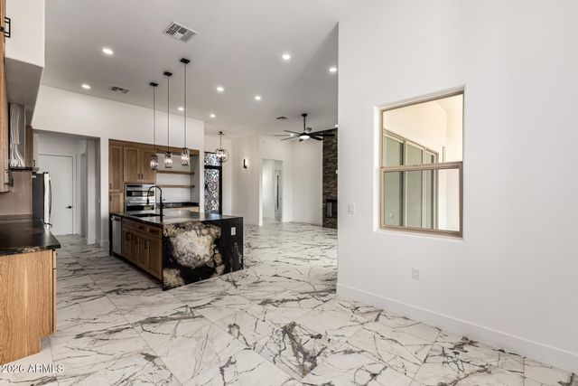 8296 S 132ND Avenue, Goodyear, AZ 85338