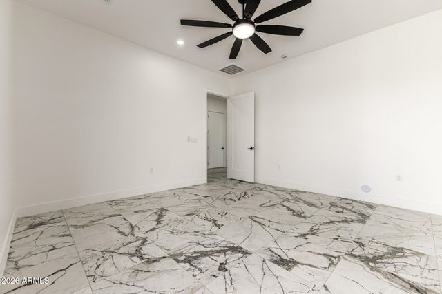 8296 S 132ND Avenue, Goodyear, AZ 85338
