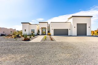 8296 S 132ND Avenue, Goodyear, AZ 85338