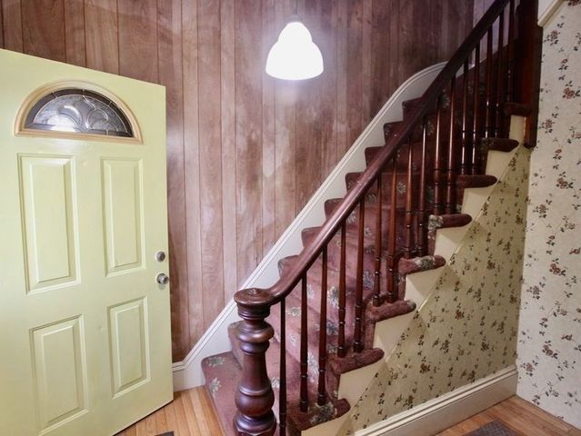 17 Snell Street, Brockton, MA 02301