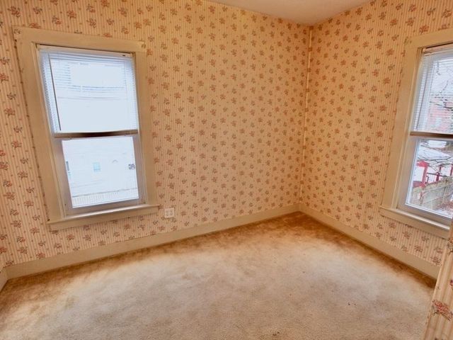 17 Snell Street, Brockton, MA 02301