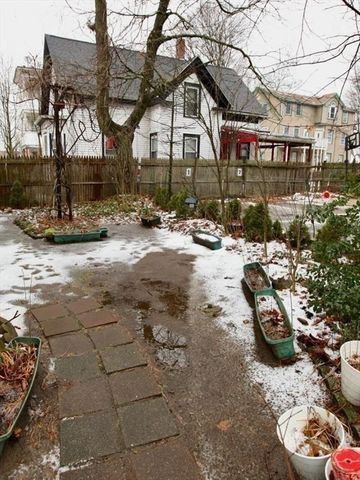 17 Snell Street, Brockton, MA 02301