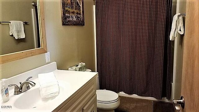 547 Hawks Trail, Gatlinburg, TN 37738