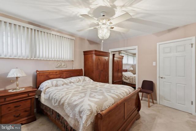 9701 NORTHEAST AVE, Philadelphia, PA 19115