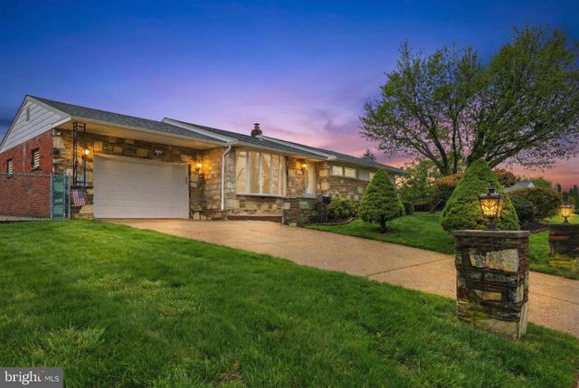 9701 NORTHEAST AVE, Philadelphia, PA 19115