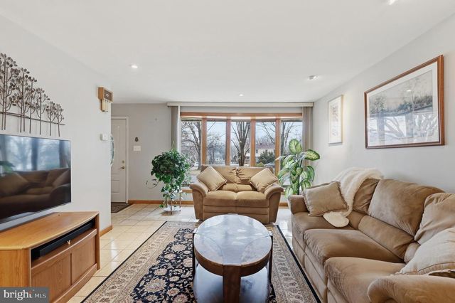 9701 NORTHEAST AVE, Philadelphia, PA 19115