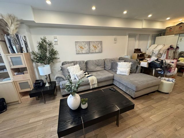 3436 N CENTRAL PARK Avenue 1, Chicago, IL 60618