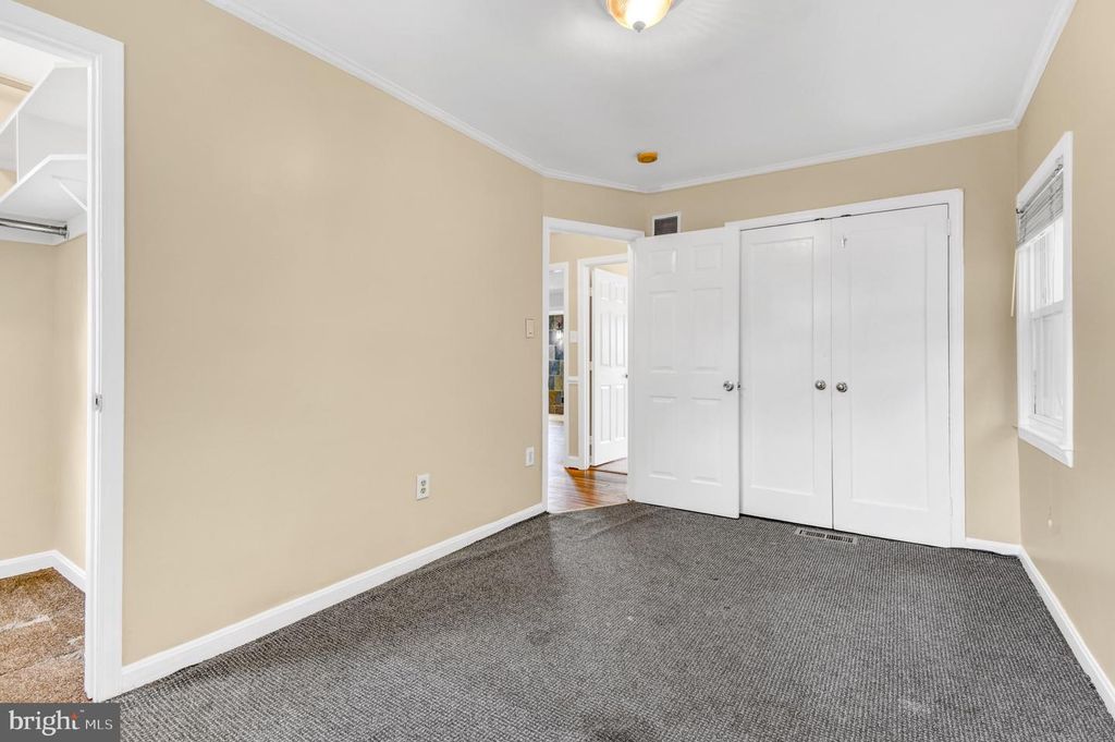 Image 12 of property listing at 4510 GRIDLEY RD, Silver Spring, MD 20906
