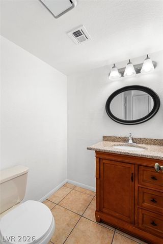 5246 Lisagayle Court 113, Las Vegas, NV 89103