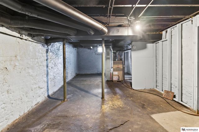 1819 Binney Street, Omaha, NE 68110