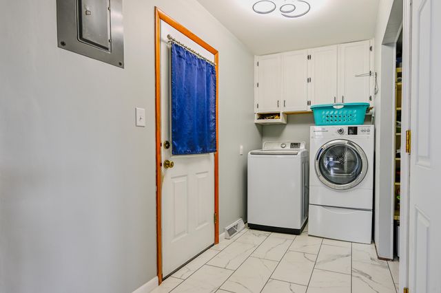 628 N Summit Street, Neosho, MO 64850