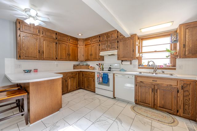 628 N Summit Street, Neosho, MO 64850