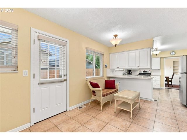 404 Se 2ND Ave, Battle Ground, WA 98604