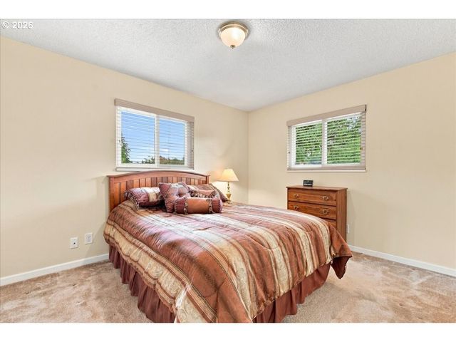 404 Se 2ND Ave, Battle Ground, WA 98604