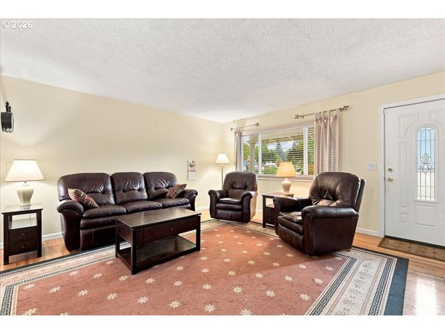 404 Se 2ND Ave, Battle Ground, WA 98604