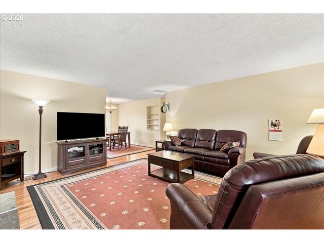 404 Se 2ND Ave, Battle Ground, WA 98604