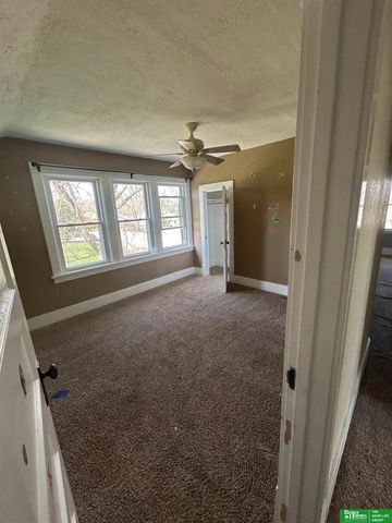 211 W Alexander Street, Valley, NE 68064