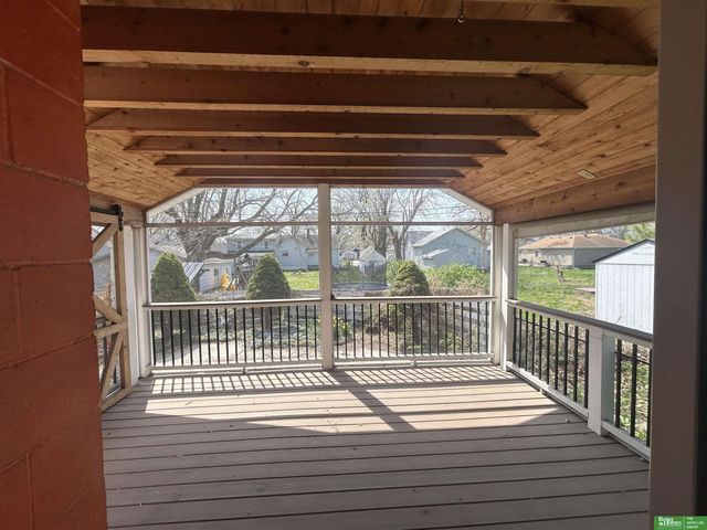 211 W Alexander Street, Valley, NE 68064