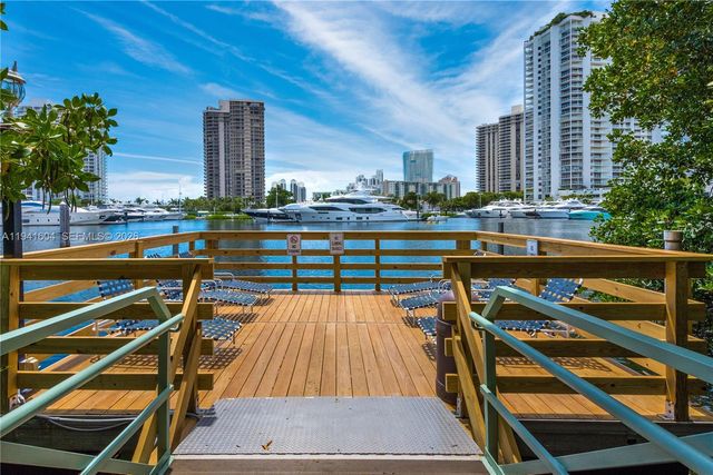 19601 E Country Club Drive 7104, Aventura, FL 33180