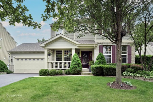 247 Pawtucket Avenue, Elgin, IL 60124