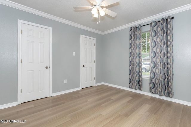 602 Rhonda Lane, Ocean Springs, MS 39564