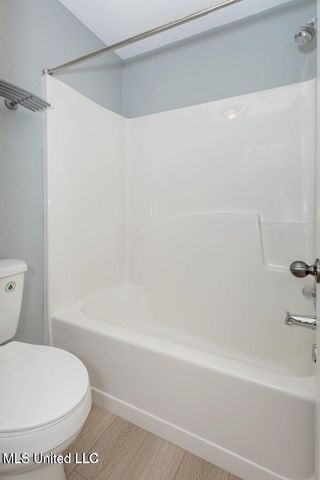 602 Rhonda Lane, Ocean Springs, MS 39564