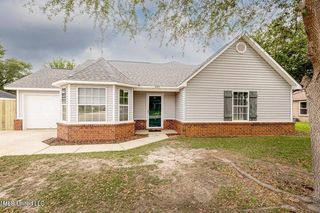 602 Rhonda Lane, Ocean Springs, MS 39564