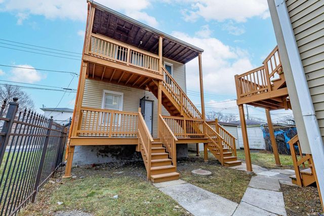 6211 S Loomis Boulevard 1, Chicago, IL 60636
