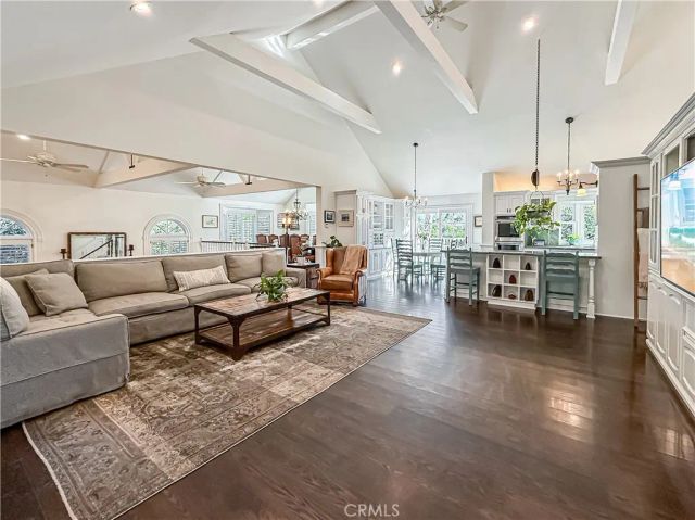 5846 Fairview Place, Agoura Hills, CA 91301