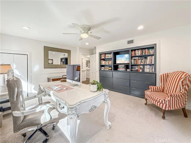 5846 Fairview Place, Agoura Hills, CA 91301