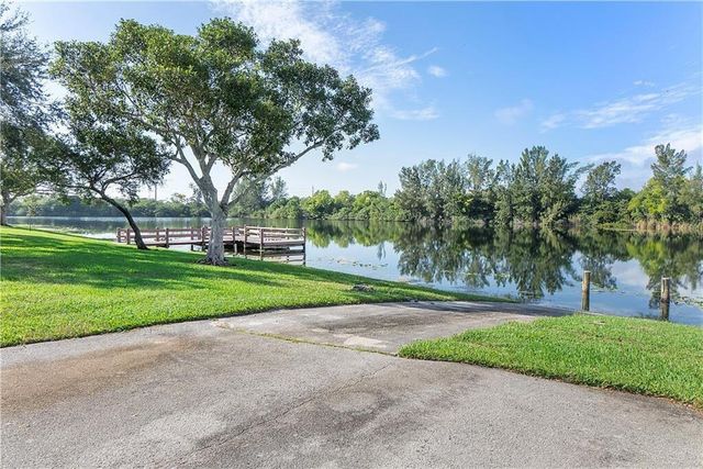 11750 Timbers Way, Boca Raton, FL 33428