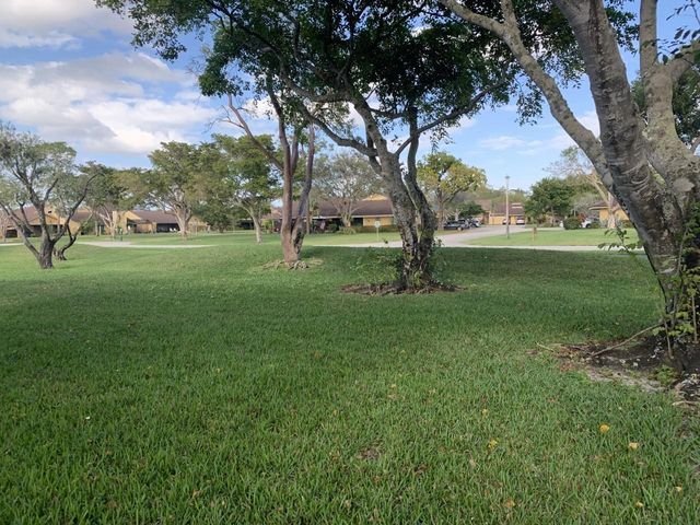 11750 Timbers Way, Boca Raton, FL 33428