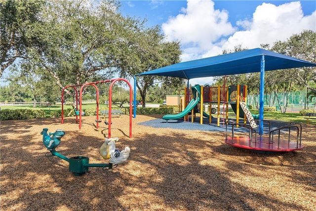 11750 Timbers Way, Boca Raton, FL 33428