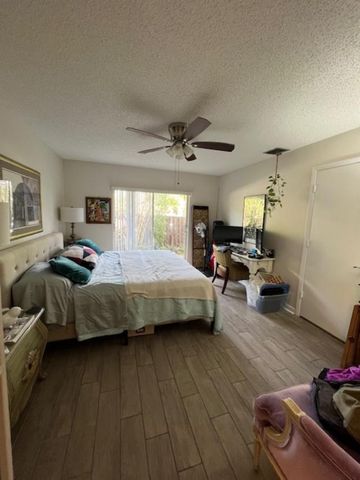 11750 Timbers Way, Boca Raton, FL 33428