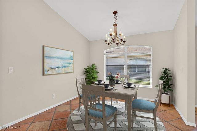 1471 Vintage CT, Naples, FL 34104