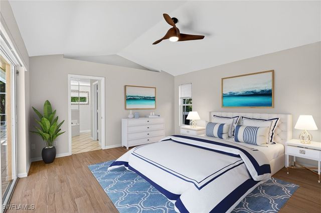 1471 Vintage CT, Naples, FL 34104