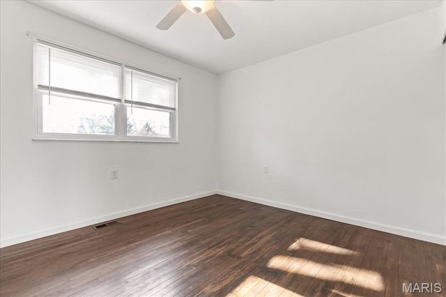 3303 Ipswich, St Charles, MO 63301