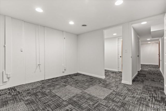 3303 Ipswich, St Charles, MO 63301