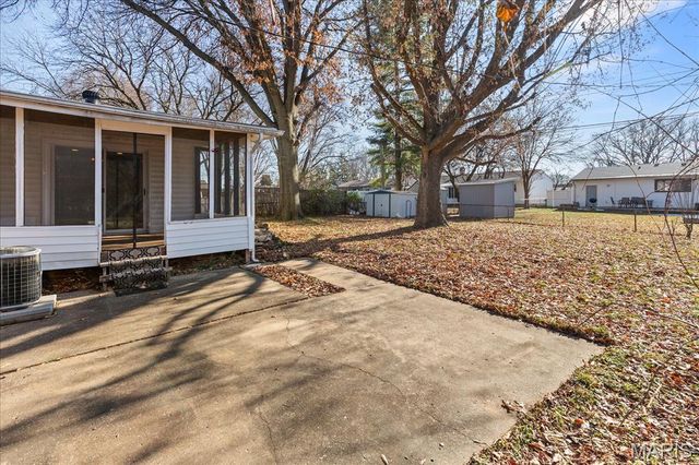 3303 Ipswich, St Charles, MO 63301