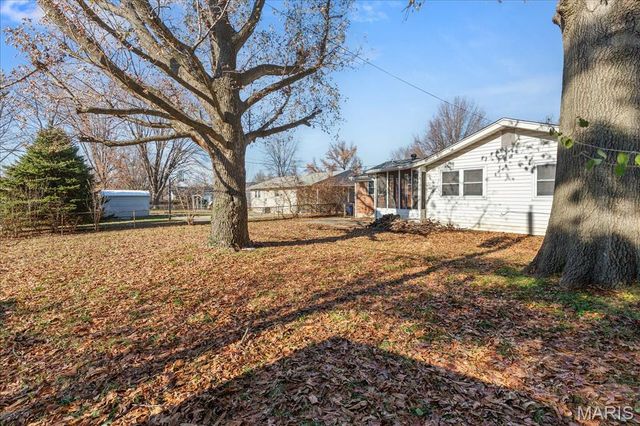 3303 Ipswich, St Charles, MO 63301