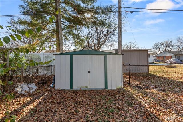 3303 Ipswich, St Charles, MO 63301