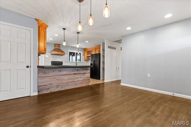 3303 Ipswich, St Charles, MO 63301