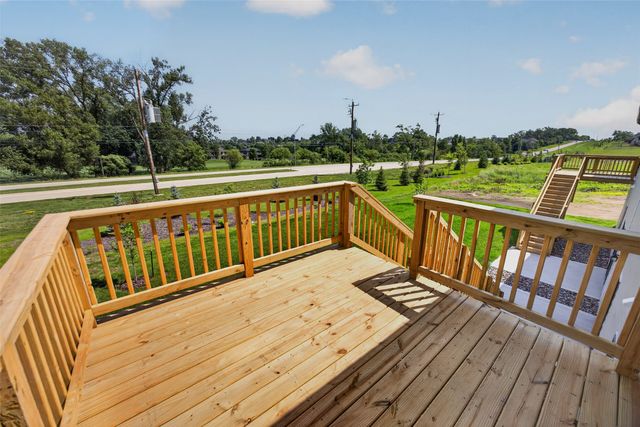 1619 Garland Avenue, Norwalk, IA 50211